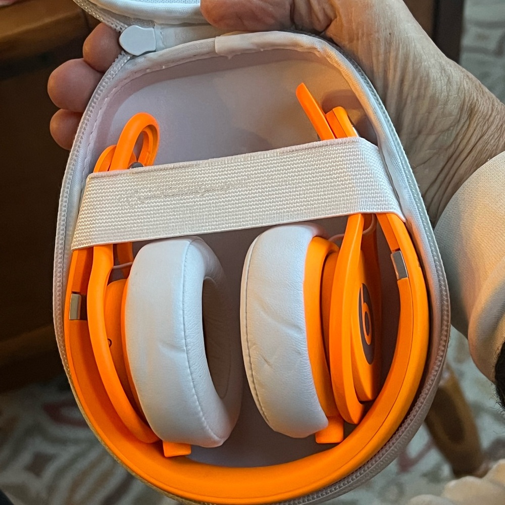 Beats by Dre Over-Ear Headphones in Orange and White